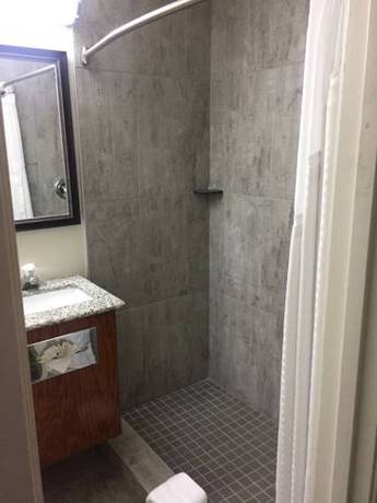 Imagen de la habitación del Hotel 402, Omaha. Foto 6