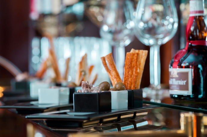 Imagen del bar/restaurante del Hotel 41. Foto 2