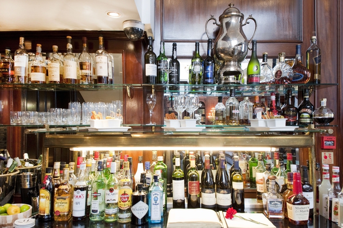 Imagen del bar/restaurante del Hotel 41. Foto 3