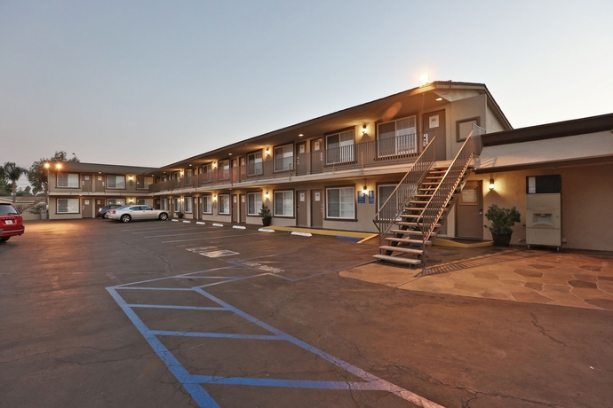Imagen general del Hotel 414 Anaheim. Foto 5