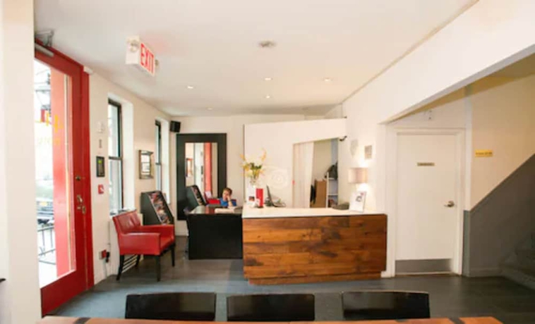 Imagen de los interiores del Hotel 414. Foto 15