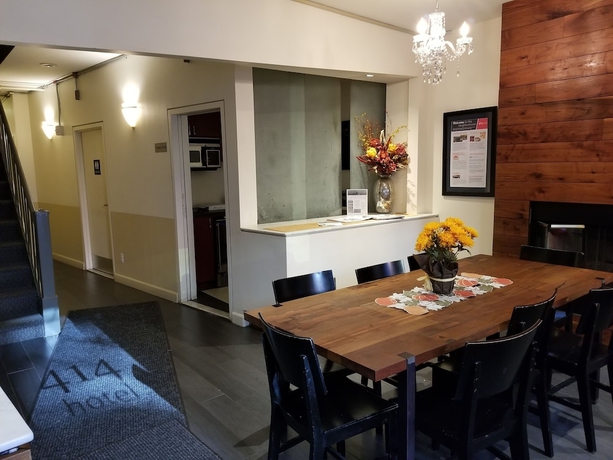 Imagen de los interiores del Hotel 414. Foto 17