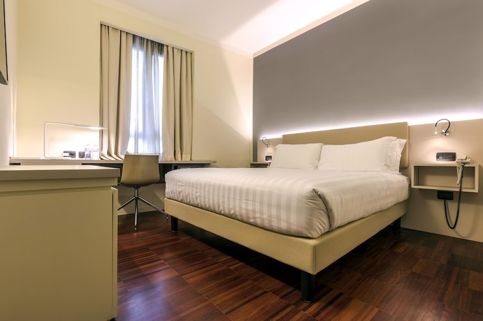 Imagen de la habitación del Hotel 43 Station. Foto 5