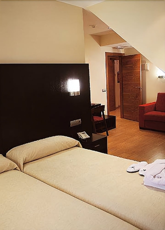 Imagen de la habitación del Hotel 44. Foto 5