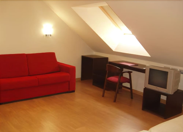 Imagen de la habitación del Hotel 44. Foto 10