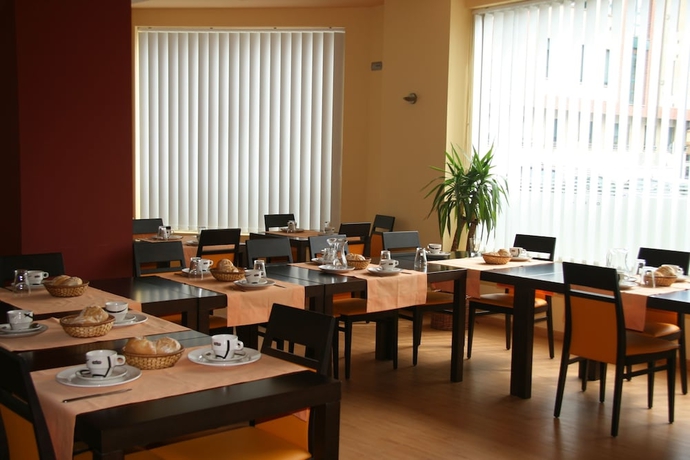 Imagen del bar/restaurante del Hotel 44, Gij&oacute;n. Foto 2