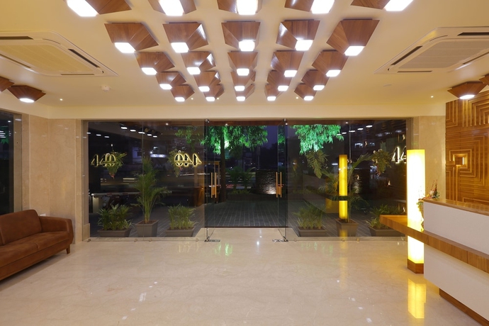 Imagen de los interiores del Hotel 440. Foto 19