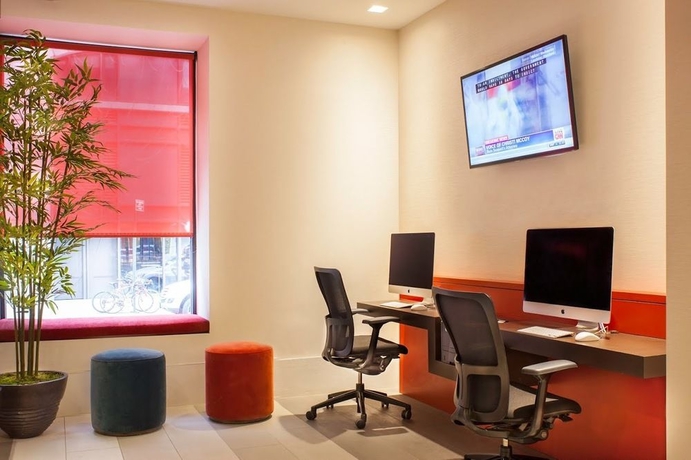 Imagen de los interiores del Hotel 46 Times Square. Foto 11