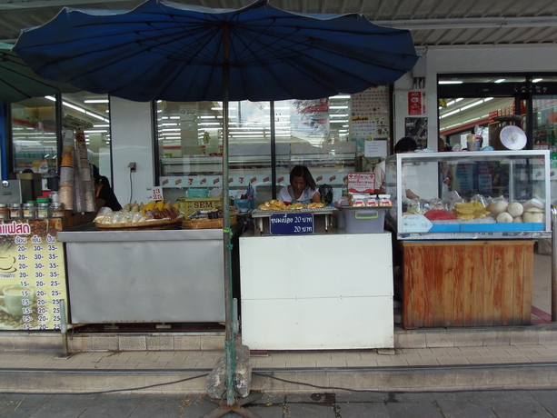 Imagen del bar/restaurante del Hotel 48 Ville Donmuang Airport. Foto 3