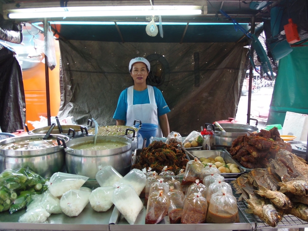 Imagen del bar/restaurante del Hotel 48 Ville Donmuang Airport. Foto 5