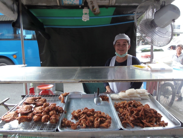 Imagen del bar/restaurante del Hotel 48 Ville Donmuang Airport. Foto 6