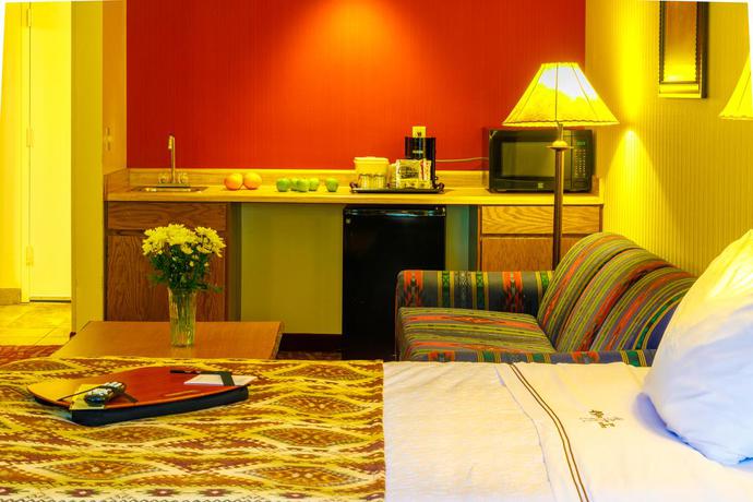 Imagen general del Hotel 49'er Inn and Suites. Foto 15