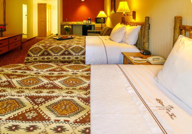 Imagen general del Hotel 49'er Inn and Suites. Foto 16