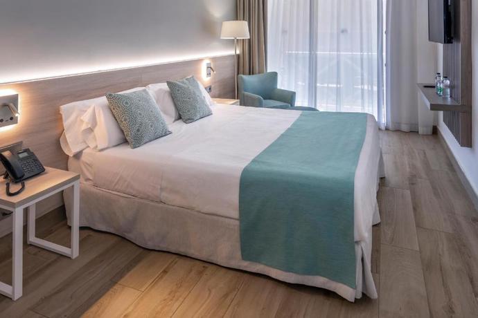 Imagen de la habitación del Hotel 4R Casablanca Playa. Foto 10