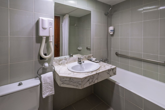 Imagen de la habitación del Hotel 4R Casablanca Playa. Foto 9