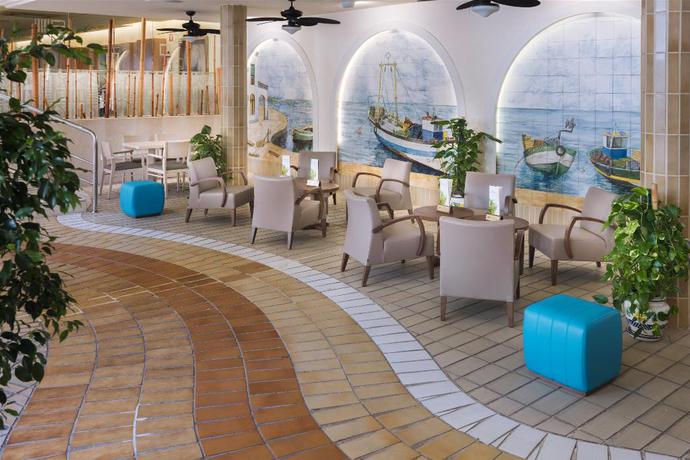 Imagen del bar/restaurante del Hotel 4R Playa Park. Foto 9