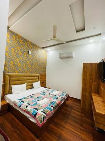 Imagen de la habitación del Hotel 4S Niwas. Foto 4