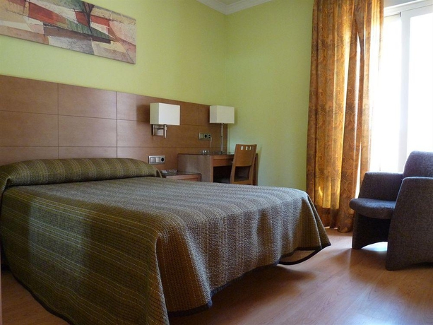 Imagen general del Hotel 4c Puerta Europa. Foto 2