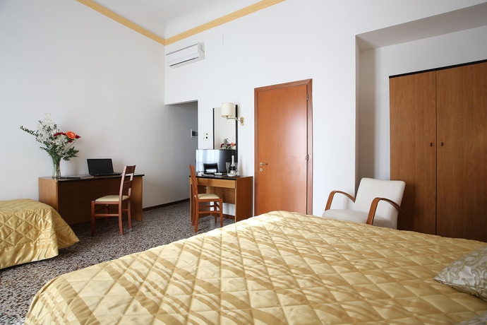 Imagen de la habitación del Hotel 4f Boutique Florence. Foto 12