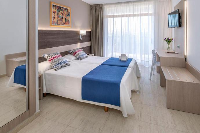 Imagen general del Hotel 4r Gran Regina. Foto 7