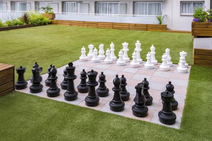 Imagen de los exteriores del Hotel 4r Miramar Calafell. Foto 5