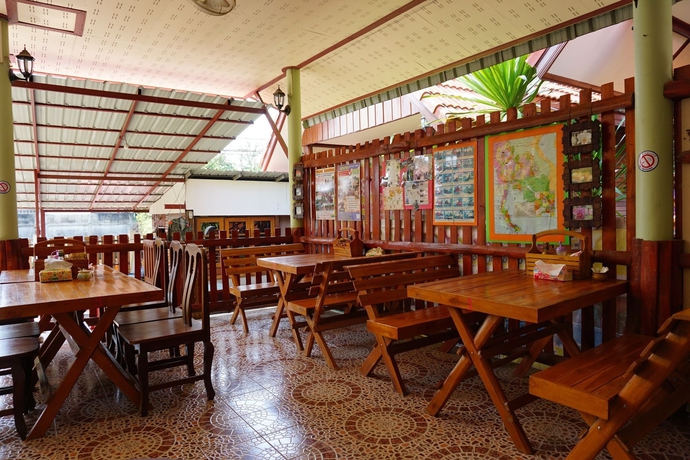 Imagen del bar/restaurante del Hotel 4t Guesthouse. Foto 4