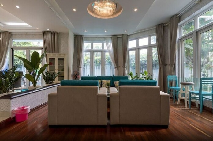 Imagen de los interiores del Hotel 5 Bedrooms Pool Villa w Karaoke. Foto 36