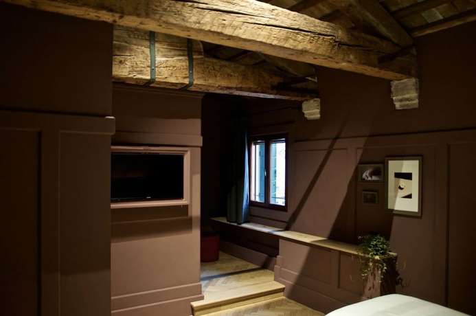Imagen de la habitación del Hotel 5 Colonne. Foto 17
