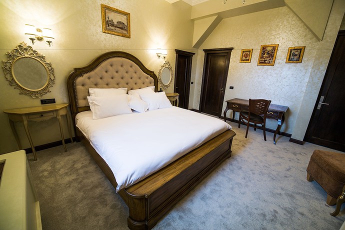 Imagen de la habitación del Hotel 5 Continents. Foto 13