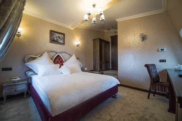 Imagen de la habitación del Hotel 5 Continents. Foto 14