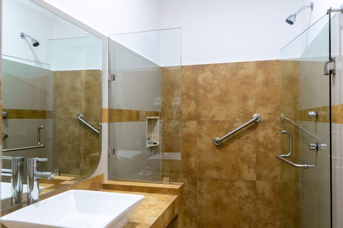 Imagen de la habitación del Hotel 5 Inn Plus. Foto 4