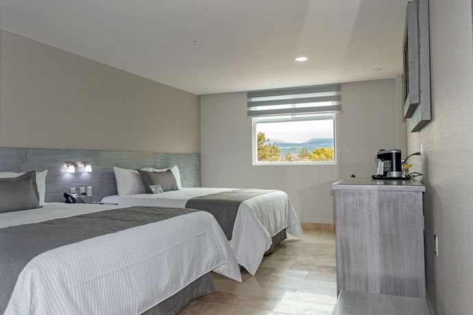 Imagen de la habitación del Hotel 5 Inn Plus. Foto 6