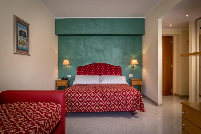 Imagen de la habitación del Hotel 5 Miglia and Spa. Foto 9