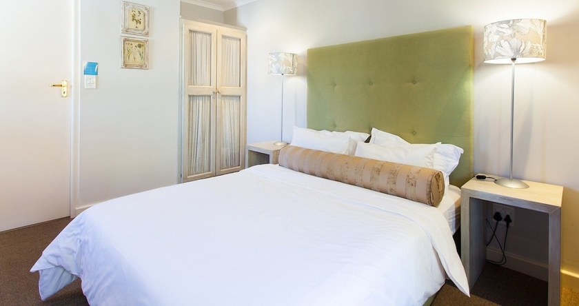 Imagen de la habitación del Hotel 5 Seasons. Foto 12