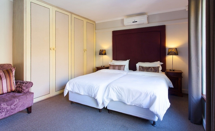 Imagen de la habitación del Hotel 5 Seasons. Foto 13