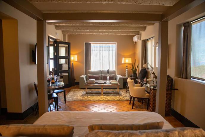 Imagen general del Hotel 5 Suites. Foto 4