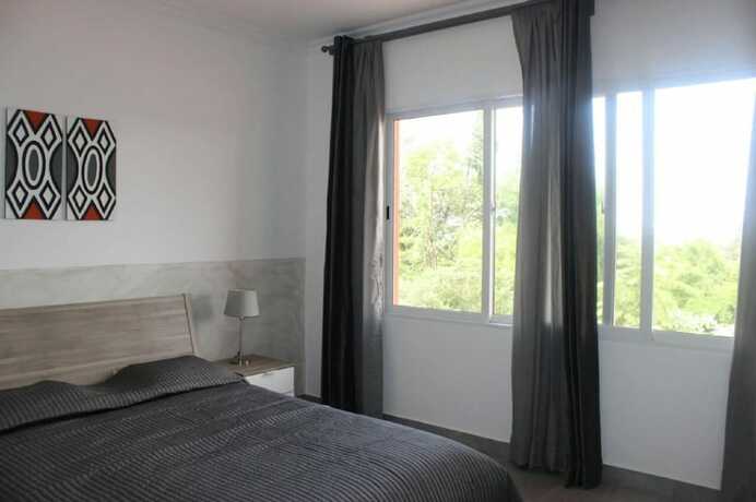 Imagen de la habitación del Hotel 5 Swiss. Foto 16