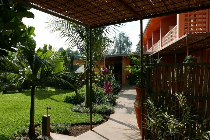 Imagen de la habitación del Hotel 5 Swiss. Foto 18