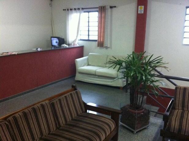 Imagen del bar/restaurante del Hotel 50. Foto 15