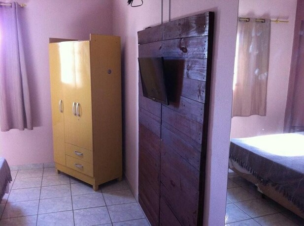 Imagen de la habitación del Hotel 50. Foto 26