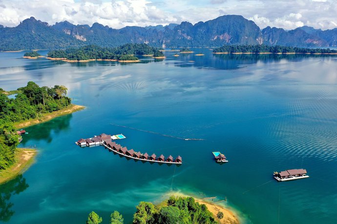 Imagen general del Hotel 500 Rai Khao Sok Floating Resort. Foto 1