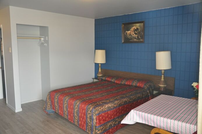 Imagen de la habitación del Hotel 5000 Motel. Foto 15