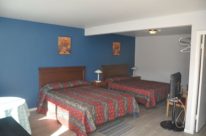 Imagen de la habitación del Hotel 5000 Motel. Foto 18