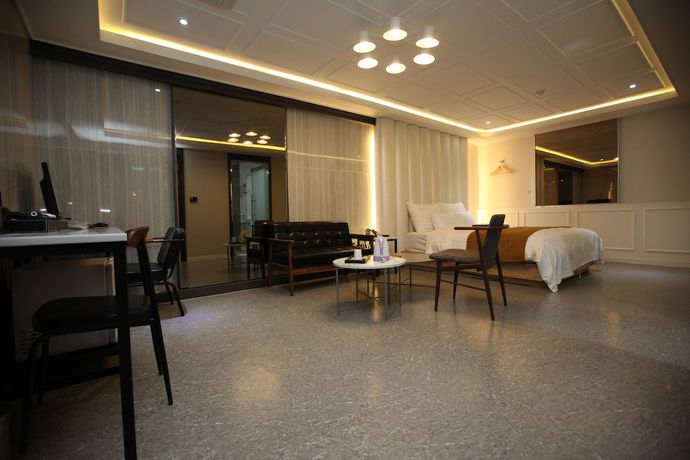 Imagen de la habitación del Hotel 500th. Foto 5