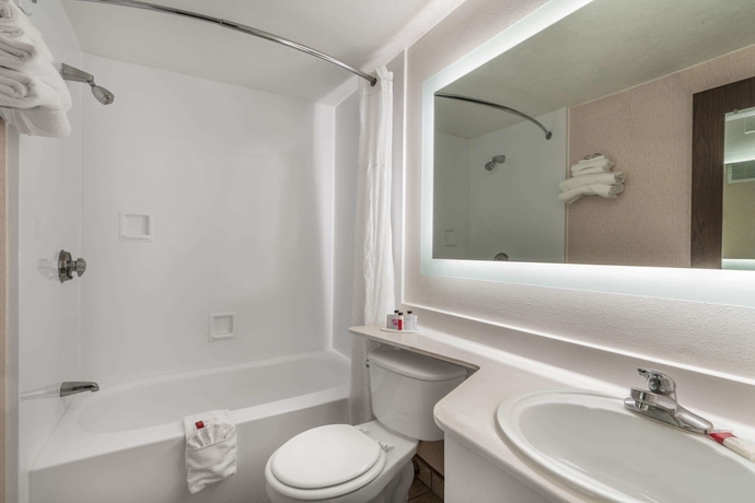 Imagen de la habitación del Hotel 505. Foto 6