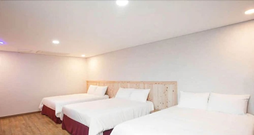 Imagen general del Hotel 52, Jeju. Foto 4
