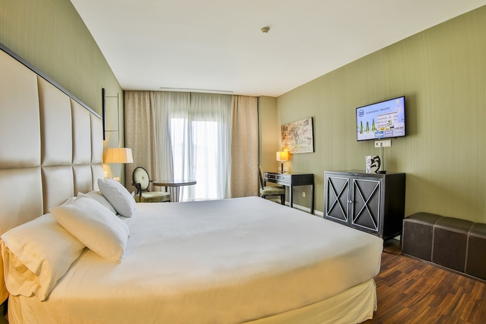 Imagen de la habitación del Hotel 525. Foto 4