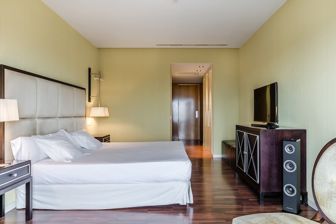 Imagen de la habitación del Hotel 525. Foto 7