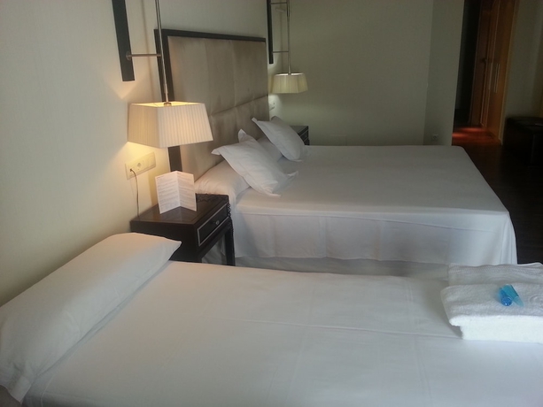 Imagen de la habitación del Hotel 525. Foto 13