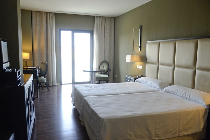 Imagen de la habitación del Hotel 525. Foto 14